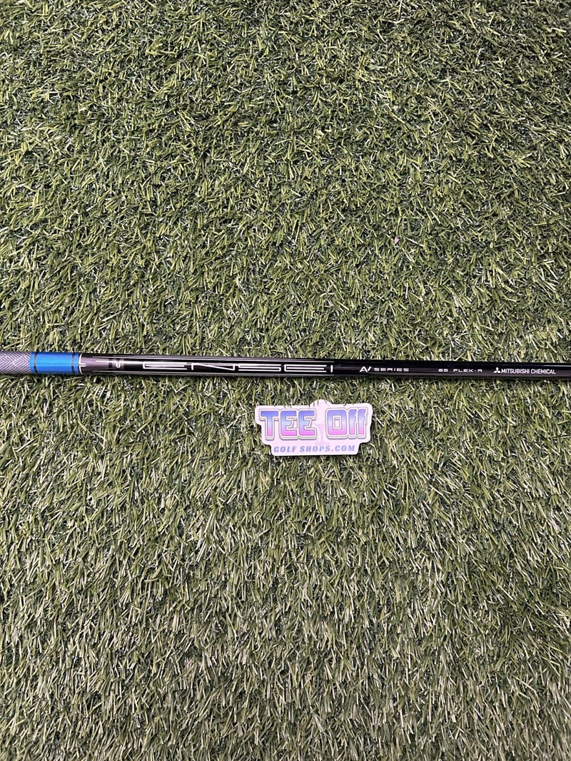 Mitsubishi Tensei AV Blue 65 Regular Flex 42" Titleist Fairway Adapter – Pre-Owned Golf Club – TEE OFF Golf Shops