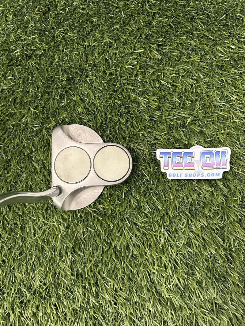 Odyssey 2 Ball 35" Mallet Putter SS Grip RH – Pre-Owned Golf Club – TEE OFF Golf Shops