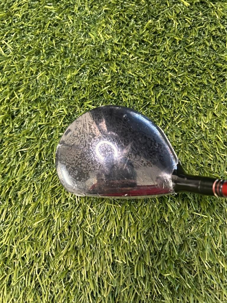 NEW Sonartec Driving Cavity 3W 14 Loft Red Ice Senior Flex Original Grip RH – Pre-Owned Golf Club – TEE OFF Golf Shops