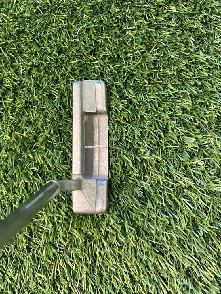 Ping Anser 4 36" Blade Putter Original Grip RH – Pre-Owned Golf Club – TEE OFF Golf Shops