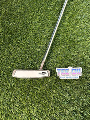 Odyssey Tri Hot #2 Blade Putter 25" Original Grip RH – Pre-Owned Golf Club – TEE OFF Golf Shops
