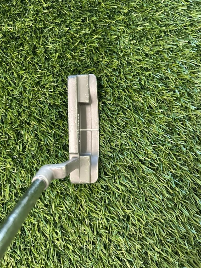 TaylorMade TM-110 Blade Putter 35” Karma Grip RH – Pre-Owned Golf Club – TEE OFF Golf Shops