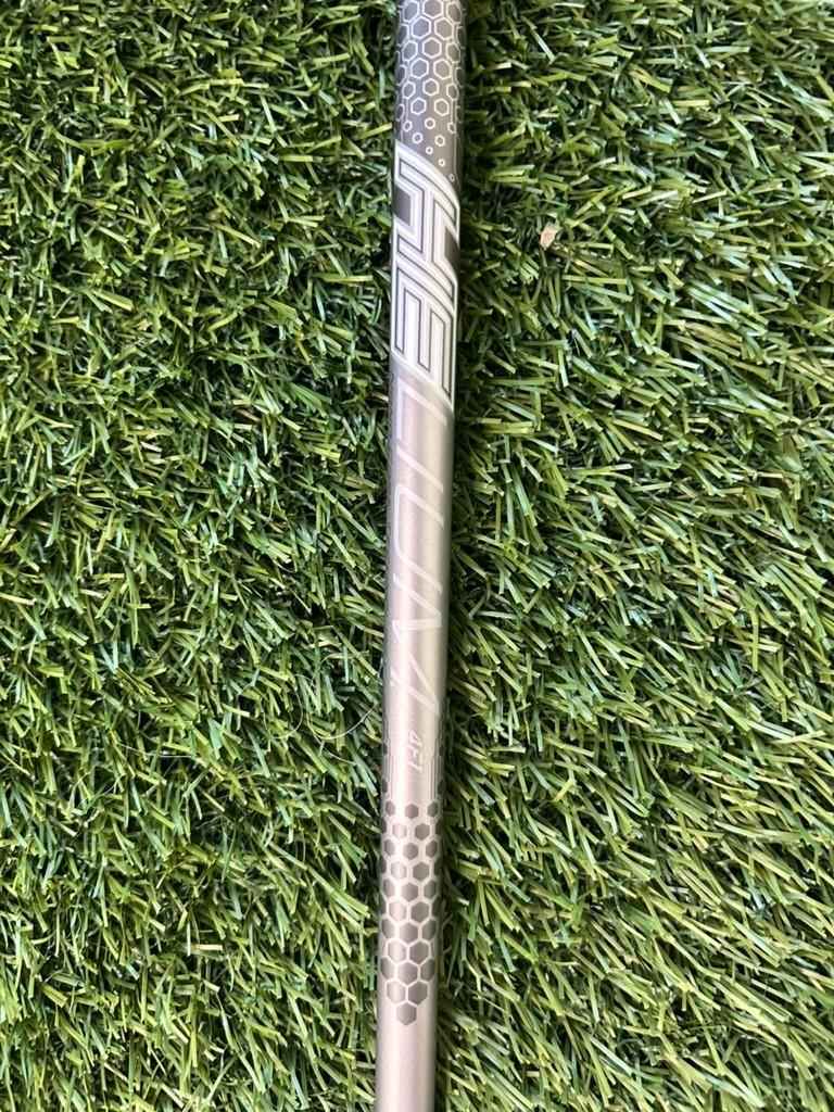 NEW Cobra AirX Offset 7W 27 Loft Helium 4F1 Ladies Flex GP Grip RH