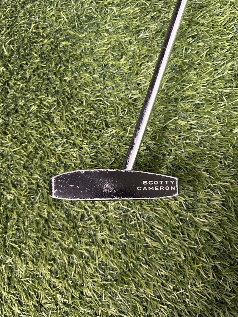 Scotty Cameron Futura Phantom 2 Mallet Putter 34" Original Grip RH – Pre-Owned Golf Club – TEE OFF Golf Shops