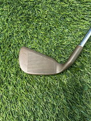 Ping Eye 2 Beryllium Red Dot 2 Iron Lite Regular Flex Lamkimn Grip RH – Pre-Owned Golf Club – TEE OFF Golf Shops