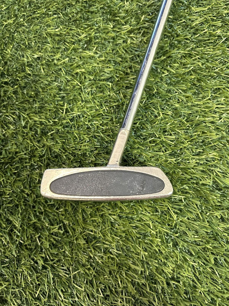 TaylorMade TPi-25 Blade Putter Center Shaft 35" Original Grip RH – Pre-Owned Golf Club – TEE OFF Golf Shops