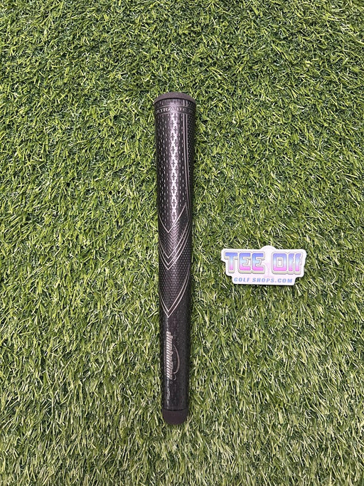 JumboMax Ultralite Black Oversize Grip X-Large – Pre-Owned Golf Club – TEE OFF Golf Shops