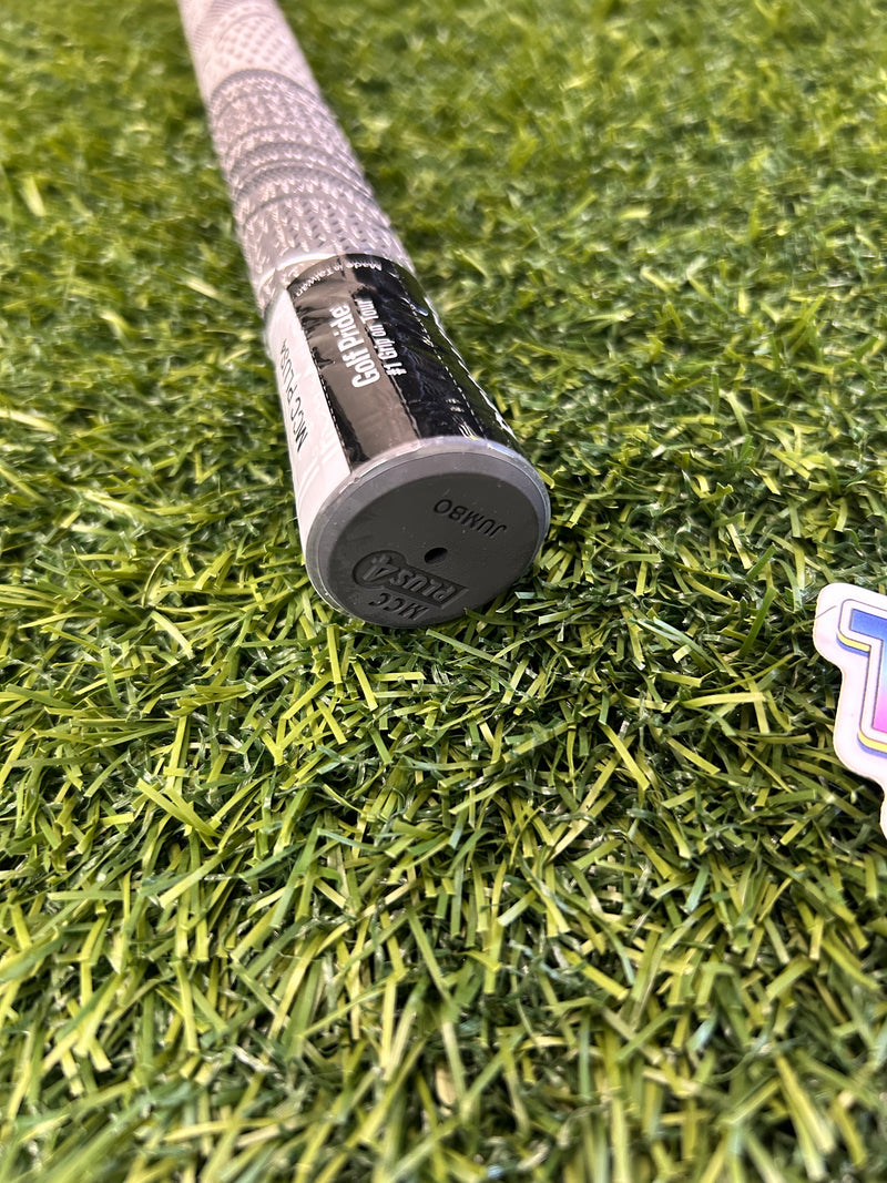 Golf Pride MCC +4 Gray Jumbo – Pre-Owned Golf Club – TEE OFF Golf Shops