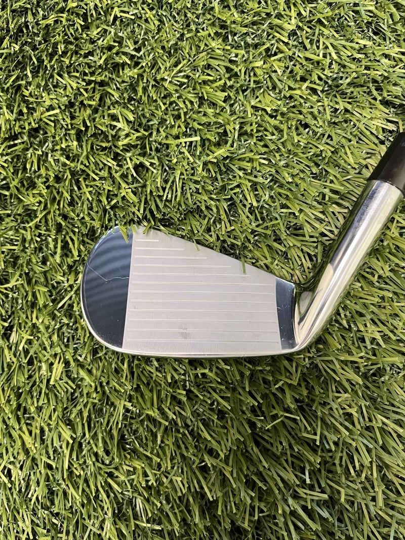 Mizuno MP 68 6 Iron KBS Tour FST X-Stiff Flex MM Grip RH