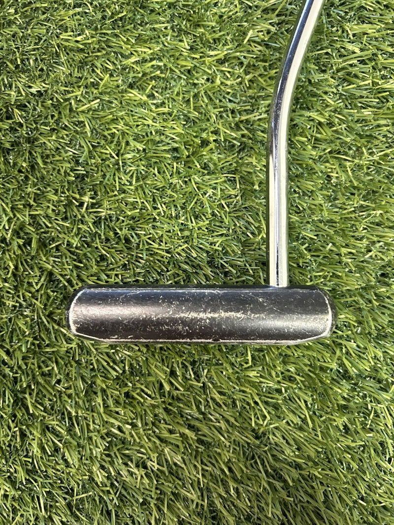 TearDrop Original Black 36" Blade Putter Original Grip RH – Pre-Owned Golf Club – TEE OFF Golf Shops