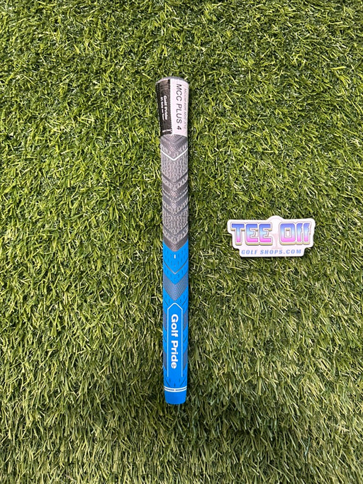 Golf Pride MCC +4 Blue Midsize – Pre-Owned Golf Club – TEE OFF Golf Shops