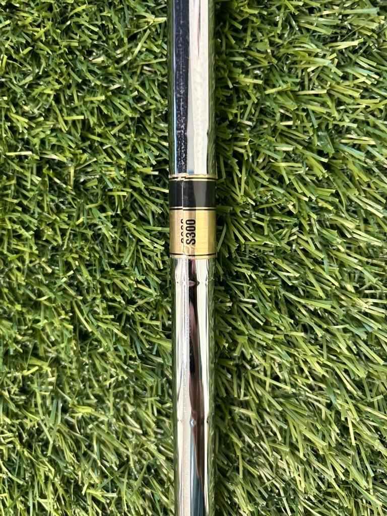 Titleist 909H 2H 17 Loft Steel S300 Flex GP Grip RH