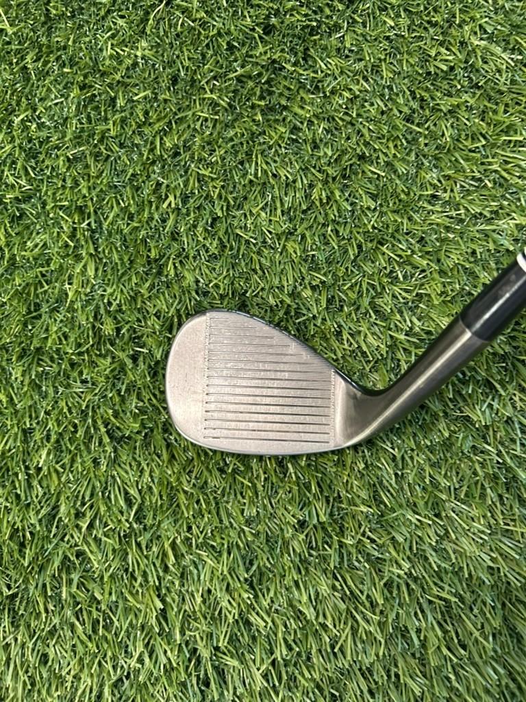 Cleveland CG15 Beryllium 52 GW 10 Bounce Wedge Flex RH – Pre-Owned Golf Club – TEE OFF Golf Shops