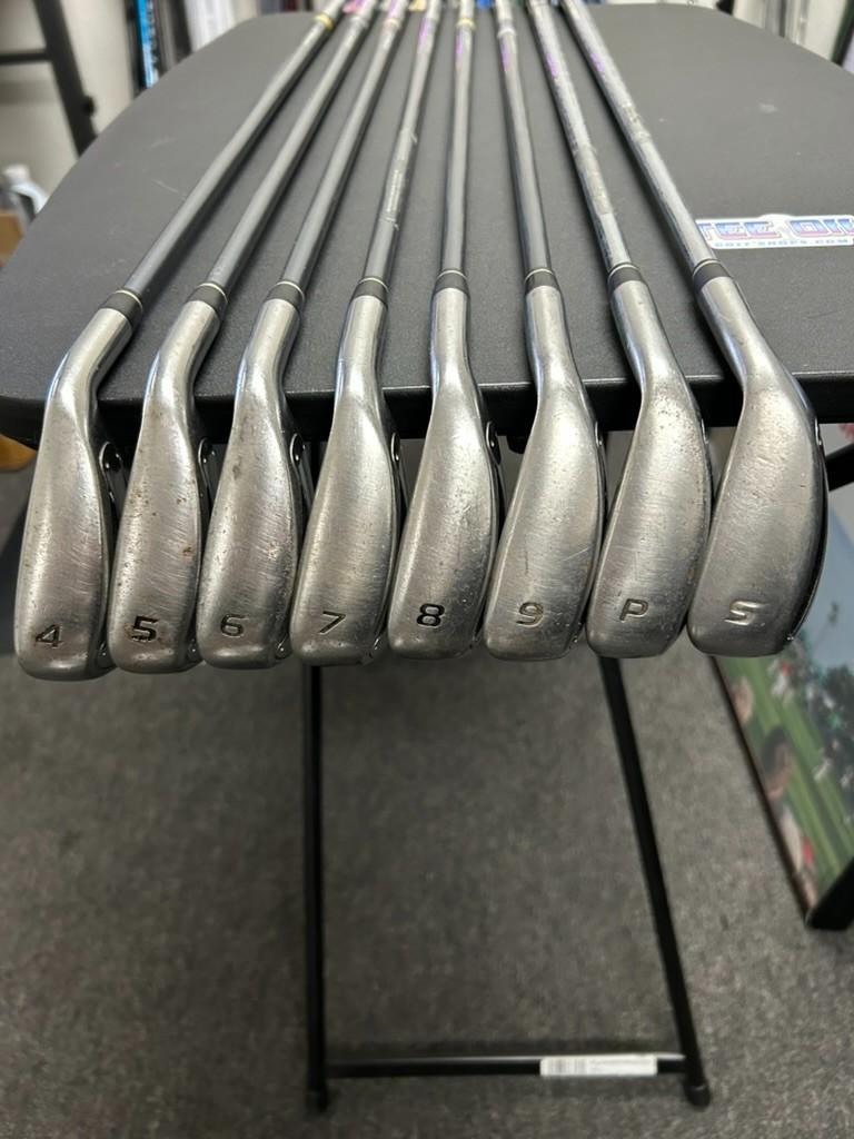 Nike Slingshot Irons Set 3-SW Graphite Regular Flex Original Grips RH – Pre-Owned Golf Club – TEE OFF Golf Shops