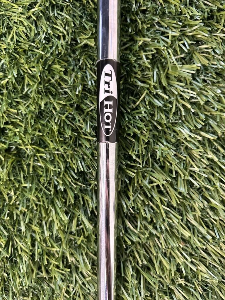 Odyssey Tri Hot #2 Blade Putter 25" Original Grip RH – Pre-Owned Golf Club – TEE OFF Golf Shops
