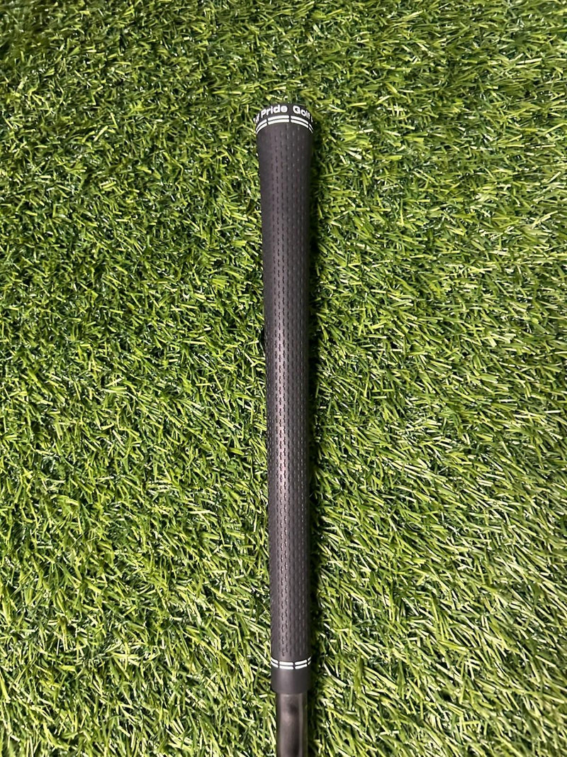 Srixon ZX5 Driver 10.5 Loft Riptide 5.5 Regular Flex GP Grip RH – Pre-Owned Golf Club – TEE OFF Golf Shops