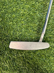 Ping Zing 2 35" Blade Putter Original Grip RH – Pre-Owned Golf Club – TEE OFF Golf Shops