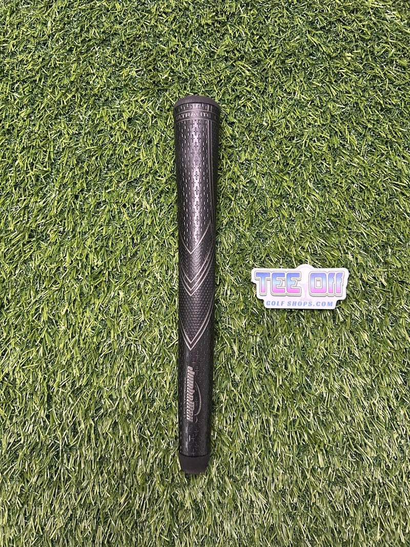 JumboMax Ultralite Black Oversize Grip Large – Pre-Owned Golf Club – TEE OFF Golf Shops