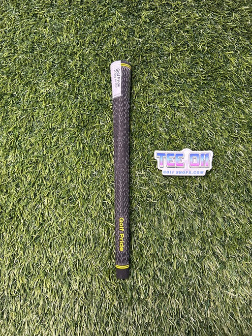 Golf Pride V-55 Cord Standard Black & Gold – Pre-Owned Golf Club – TEE OFF Golf Shops