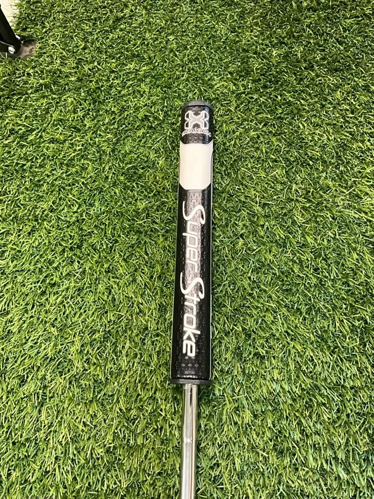 Nike Method Core MC-3i Blade Putter 34" SS Grip RH – Pre-Owned Golf Club – TEE OFF Golf Shops