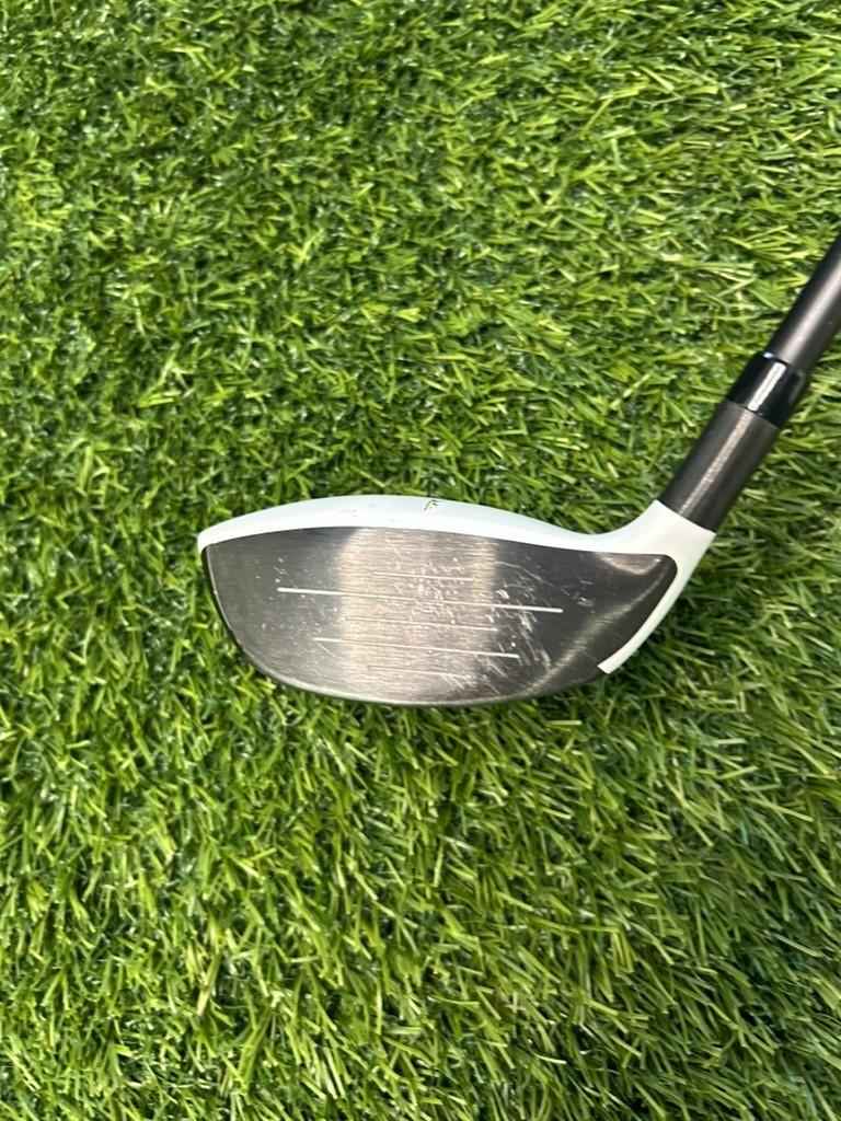 TaylorMade RBZ Stage 2 4H 22 Loft Matrix Regular Flex Original Grip RH