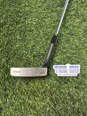 Wilson TPA XVIII Mid-Mallet Putter 35" SS Grip RH