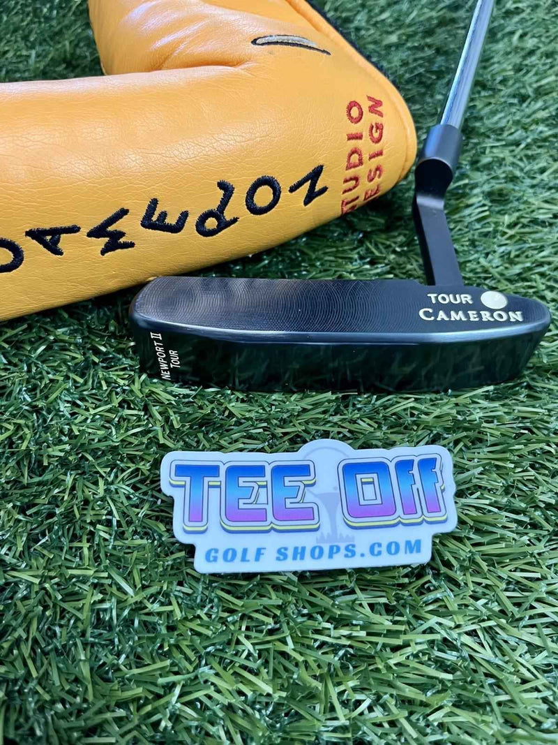 RARE Titleist Scotty Cameron Newport II Tour Black 35” Titleist Grip RH