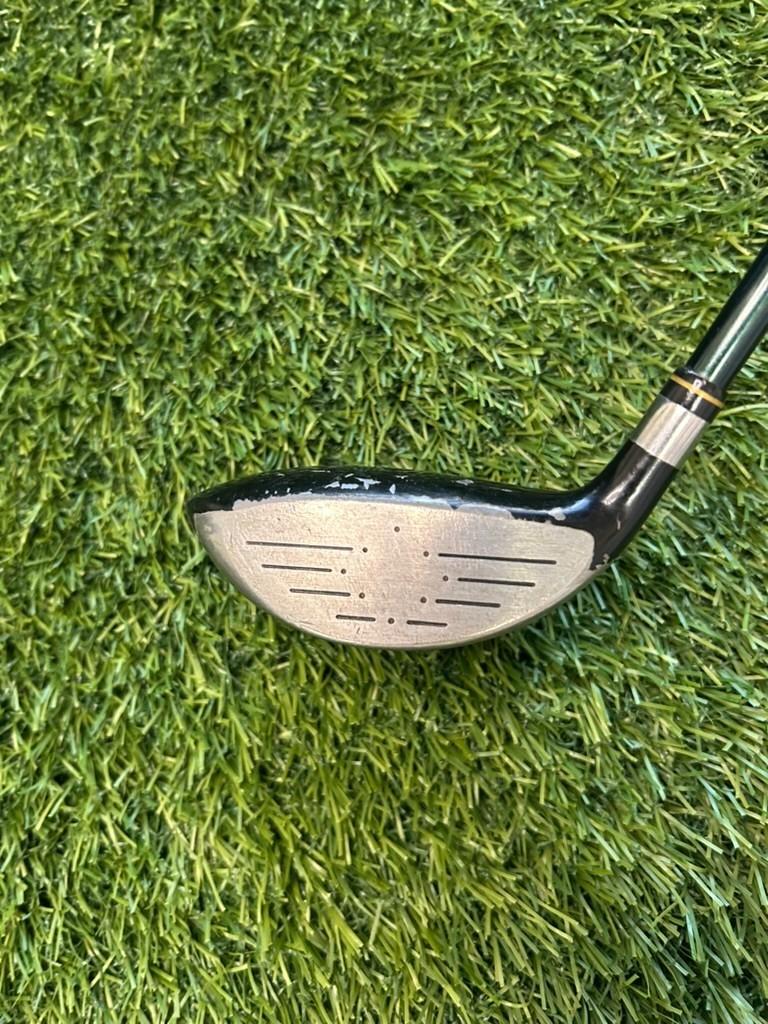 Bobby Jones Jesse Ortiz 4H 21 Loft Medium Light Flex GP Grip RH – Pre-Owned Golf Club – TEE OFF Golf Shops