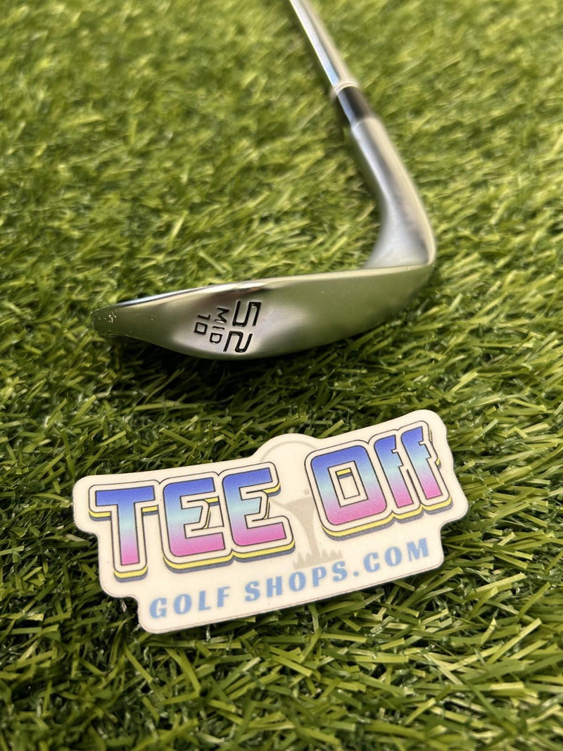 NEW Cleveland RTX Zipcore 52 Loft GW Tour Issue Wedge Flex GP Grip RH – Pre-Owned Golf Club – TEE OFF Golf Shops