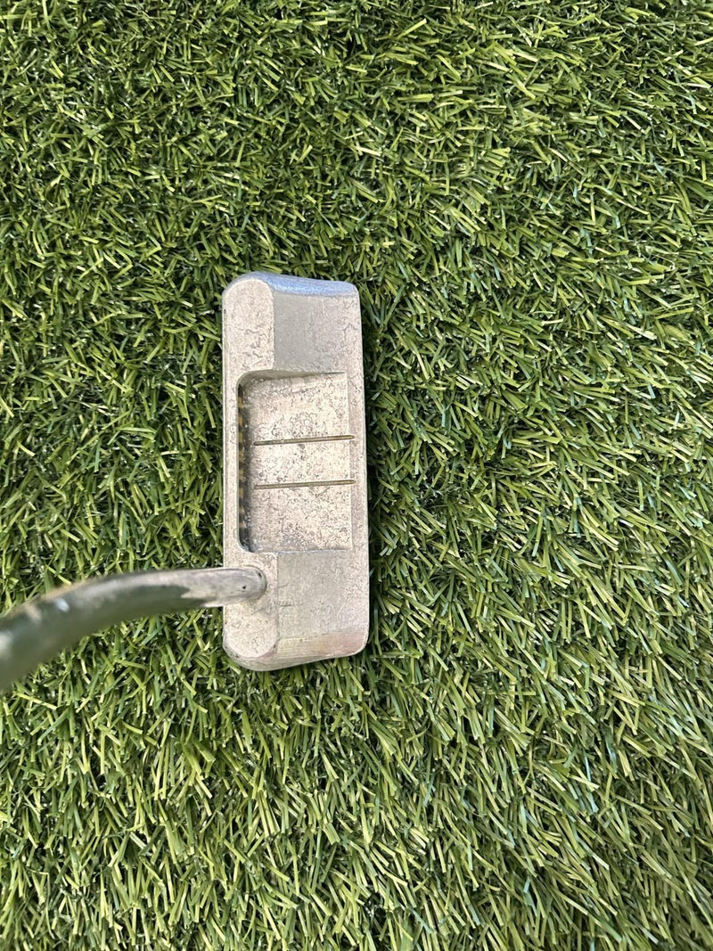 TearDrop Original Silver 36" Blade Putter Lamkin Grip RH – Pre-Owned Golf Club – TEE OFF Golf Shops