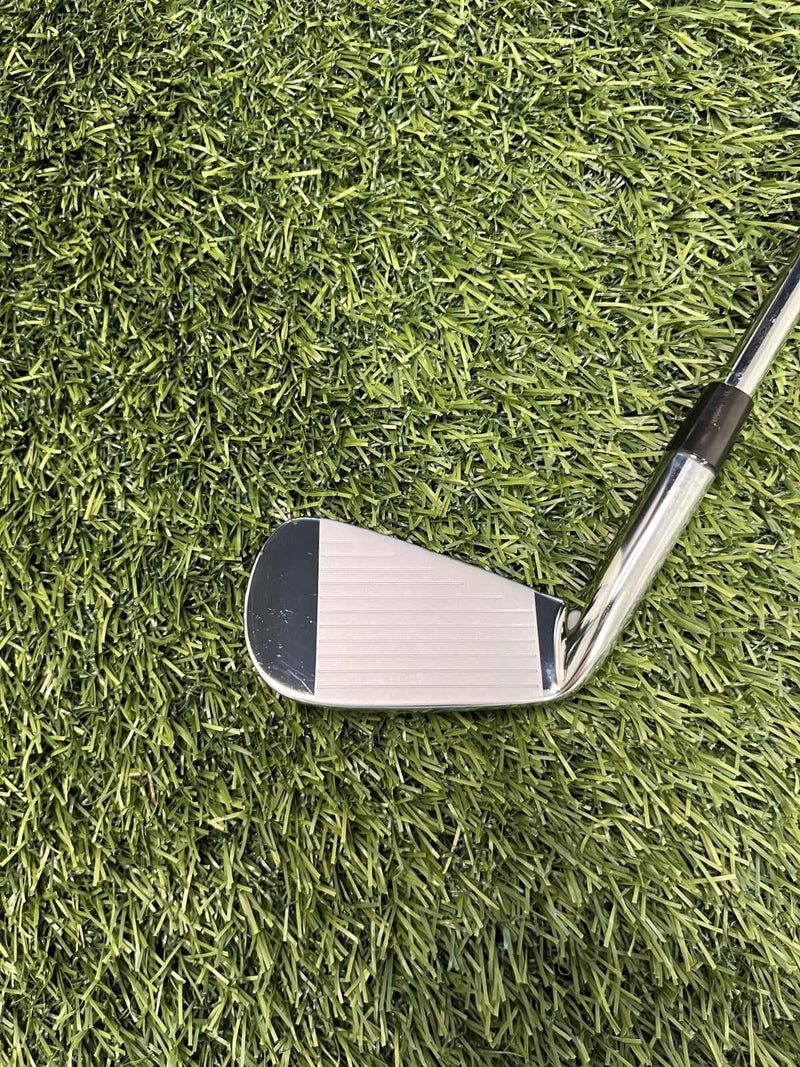 Mizuno MP 68 3 Iron KBS Tour FST X-Stiff Flex MM Grip RH