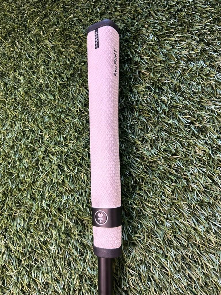 LAB Golf DF3 34" Mallet Putter Original Grip RH – Pre-Owned Golf Club – TEE OFF Golf Shops