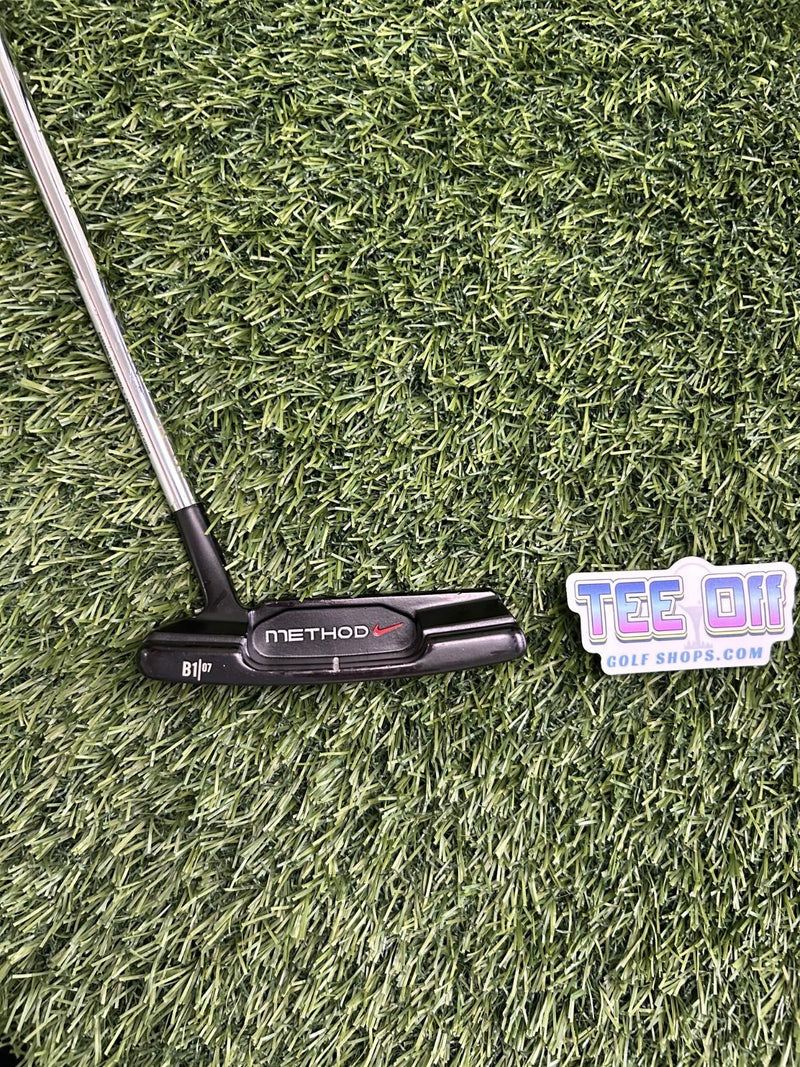 Nike Method Matters RTS B1-07 Blade Putter 33" Original Grip RH – Pre-Owned Golf Club – TEE OFF Golf Shops